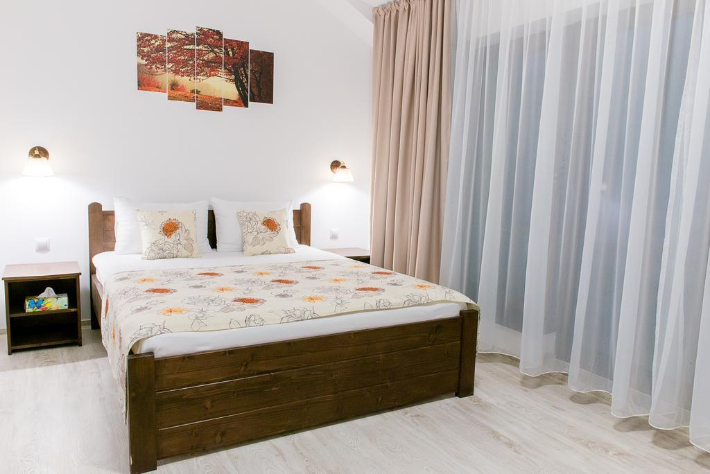 Pensiunea Casa Florela Capusu Mic ภายนอก รูปภาพ